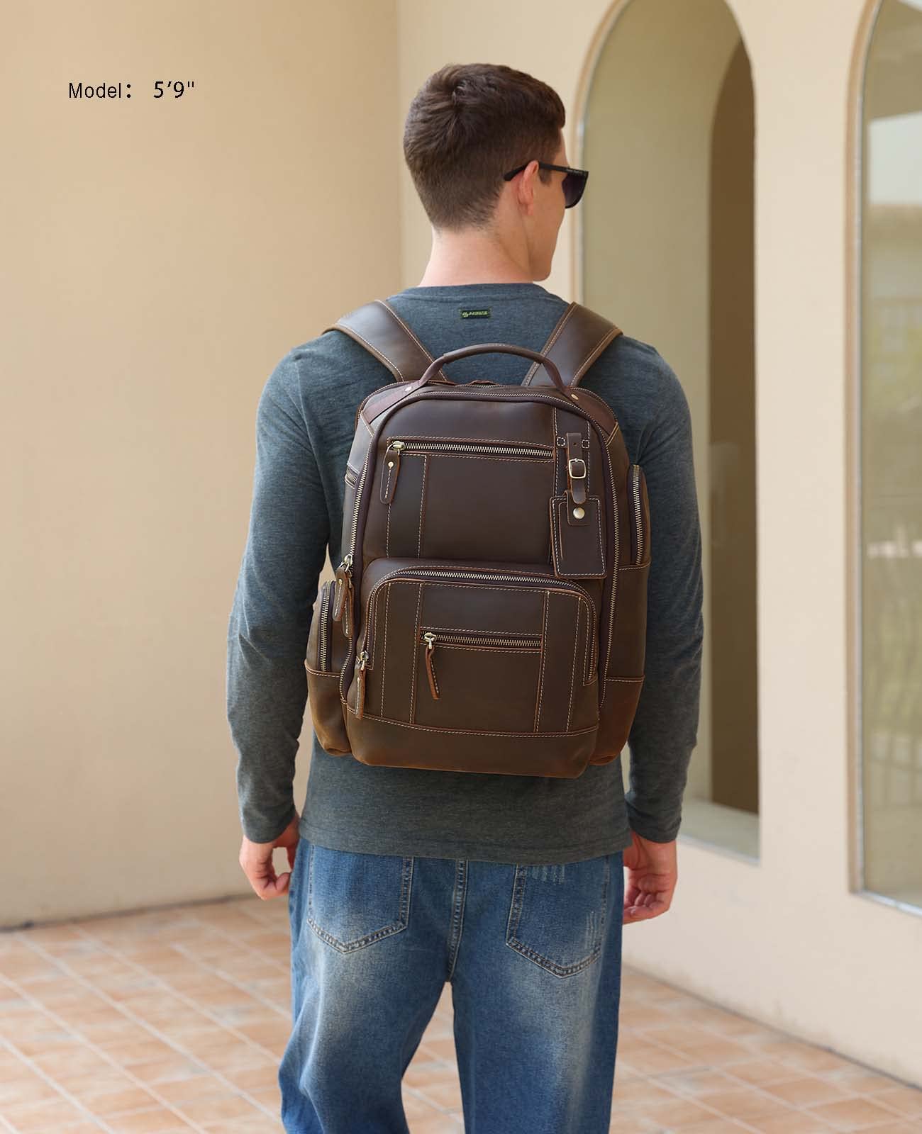 Backpack Maschile OakHide 6.1 Pollici Capacità Massima - Dettaglio