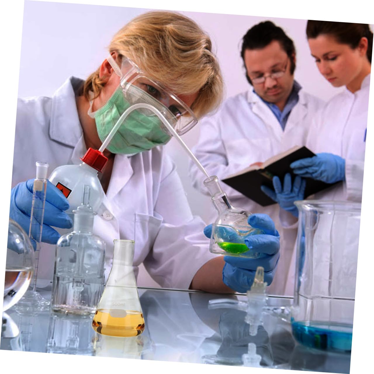 IMIKEYA Juego de 4 Matraces de Vidrio de Borosilicato Forma Triangular y Cónica, Capacidad Estándar, Escala Clara y Seguro para Experimentos Escolares de Química