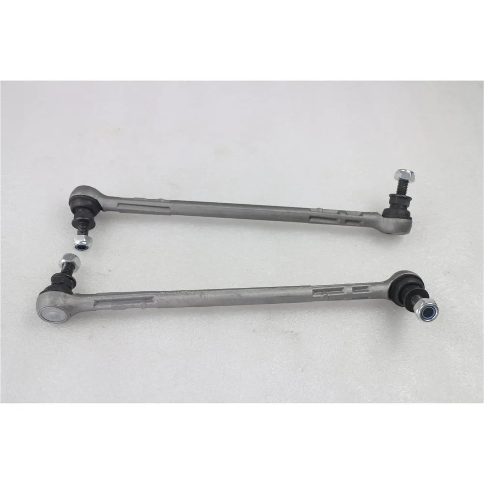zestaw stabilizatora 2X Przedni drążek stabilizatora Stabilizator opadający Pasuje do BMW 1 X1 3 E81 E90 E84 Para Stabilizatory Poprzeczne
