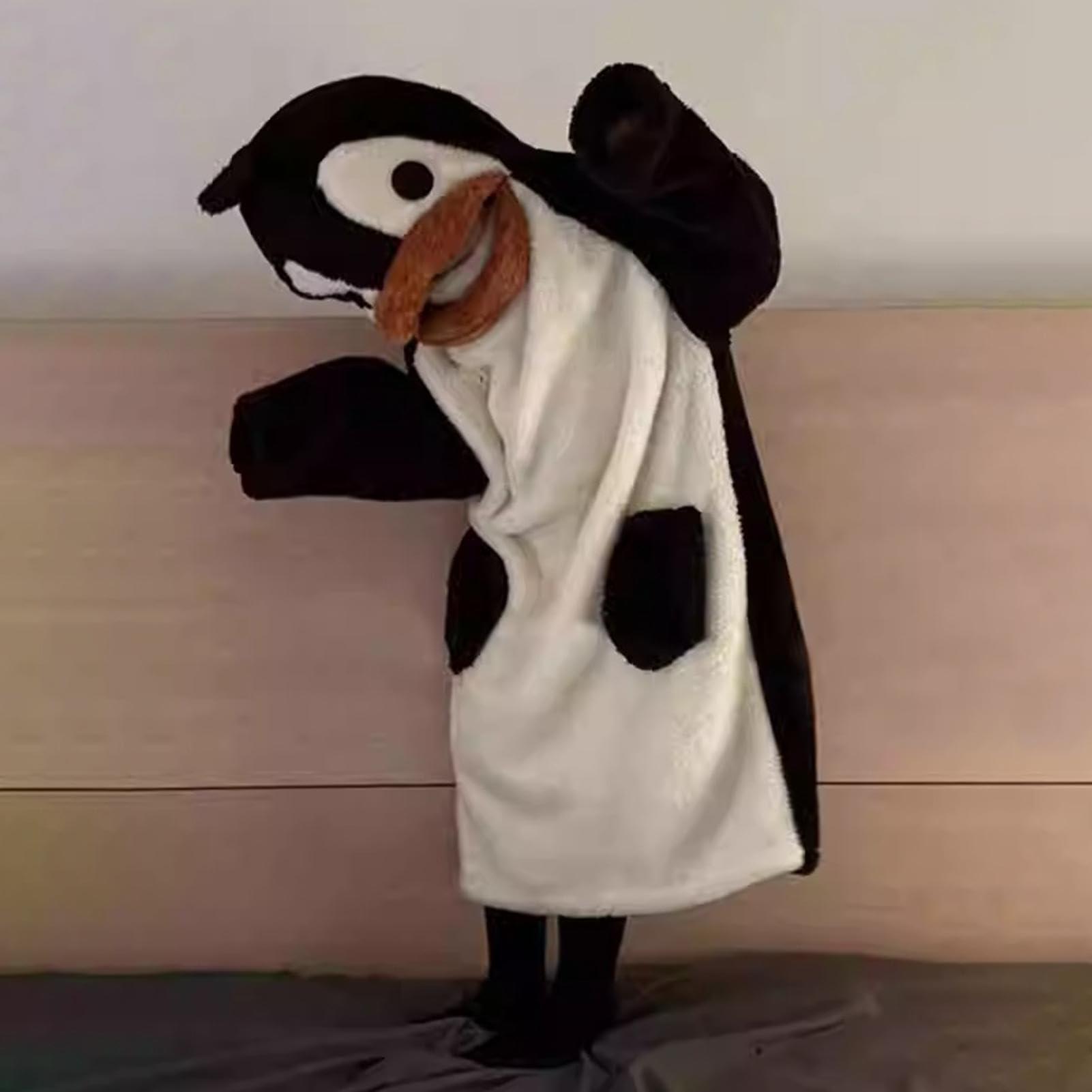 Pinguino - Morbido pigiama a forma di animale, 750 g, con cappuccio, in morbida fibra di velluto di corallo, garantisce momenti di benessere duraturi, simpatico costume per il tempo libero