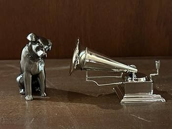 【新品未使用】ビクター犬　ニッパーと蓄音機 Amazon.co.jp: Victor ビクターマークのニッパー蓄音機 置物 レトロ
