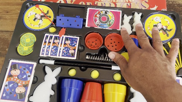 Watch Marvin's Magic - 125 Amazing Magic Tricks for Children