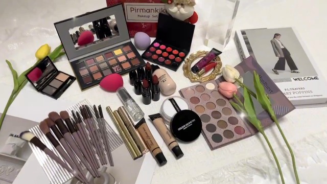 Amazon.com : All-in-One Makeup Kit for Women & Girls - Travel