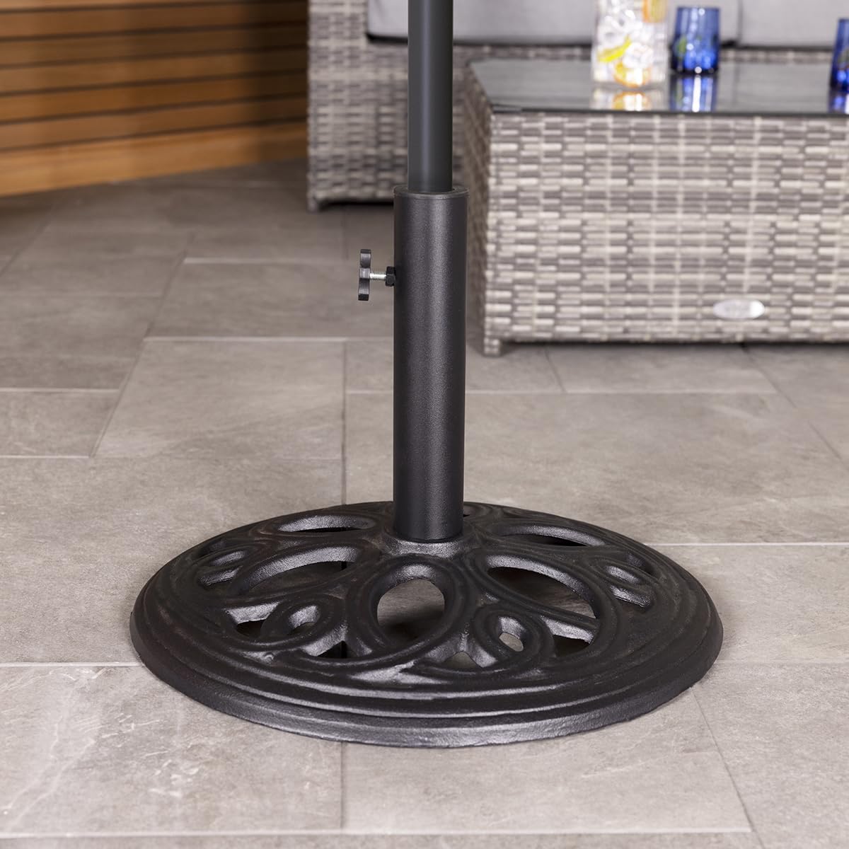 CHARLES BENTLEY 12kg Cast Iron Round Patio Umbrella Parasol Base Stand - Black