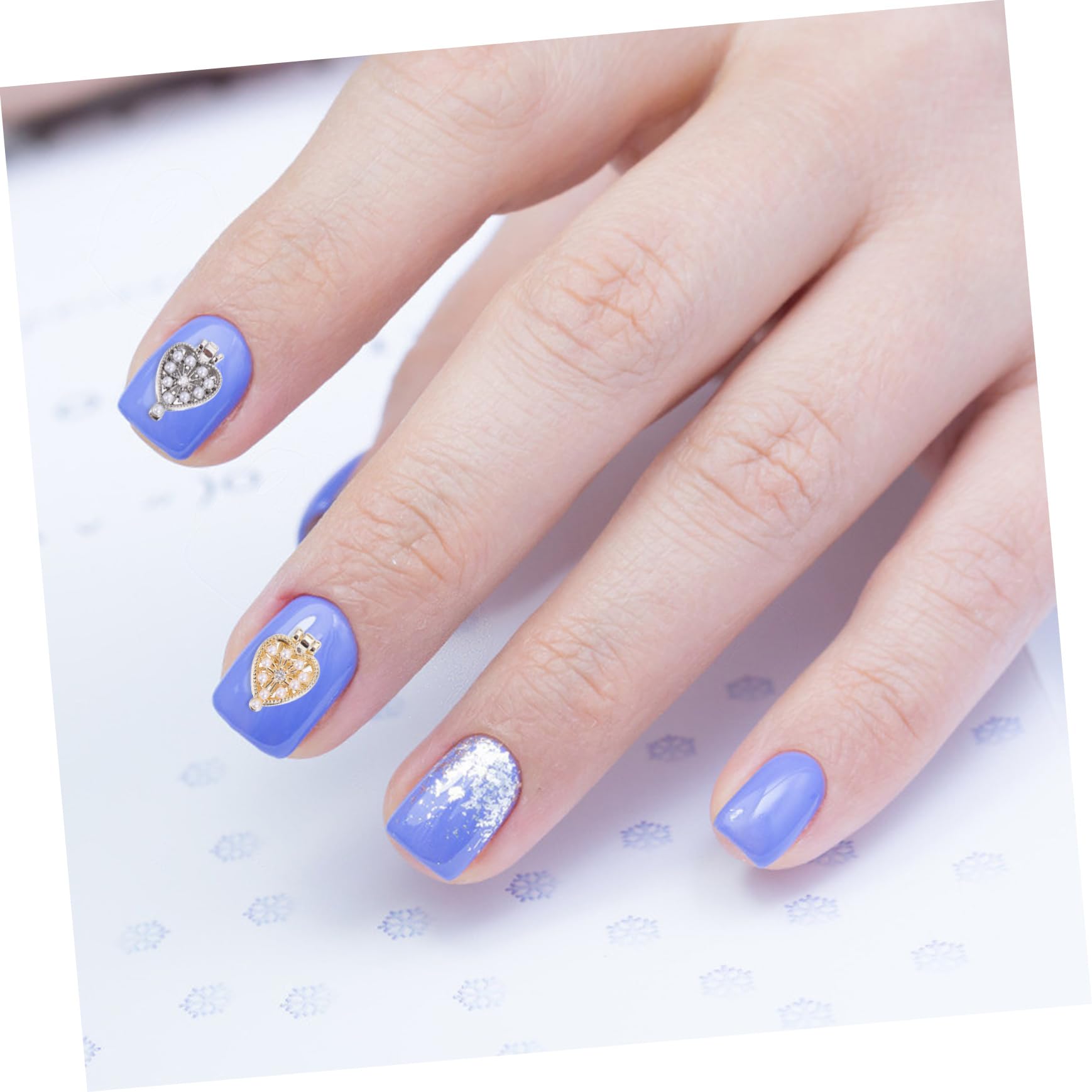 4 Pezzi Trapano per Unghie Strass per Unghie Decorazione a Cuore Strass a Cuore Nail Art Cristalli Pietre per Unghie Accessori per Donne Borchie per Nail Art Scatola a cu