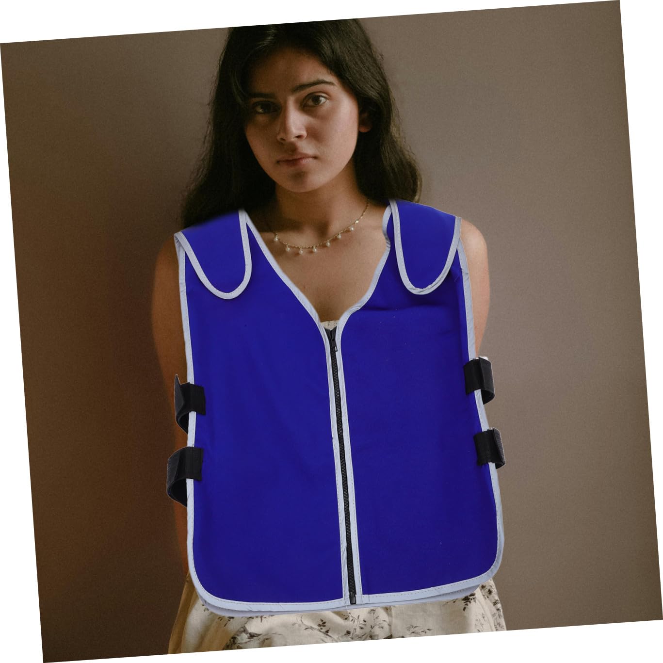 NUOBESTY Kühl Weste für Männer und Frauen aus Atmungsaktivem Stoff Wiederverwendbare Eisbeutelweste für Sommer und Outdoor mit Reinigungfunktion und Blauem Design