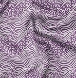 ⮞ un tissu solide et polyestervalent connu pour sa durabilité et son toucher substantiel. idéal pour un large éventail de projets, notamment les sacs fourre-tout, les équipements de plein air, les tissus d'ameublement et les projets d'artisanat.