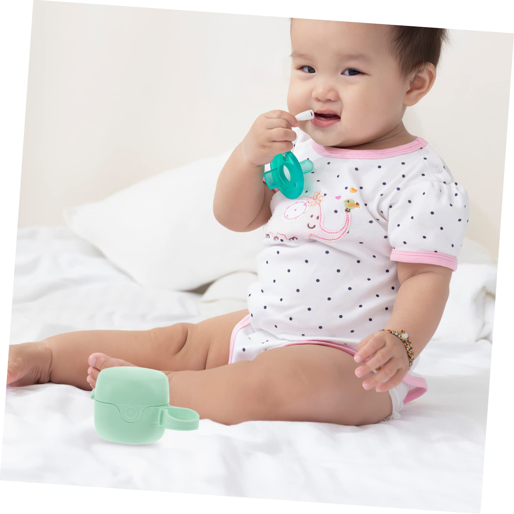 ibasenice Pacifier Organizer Case 5pcs Holder for Diaper Bag Portable Pacifier Storage Case Newborn Bibs