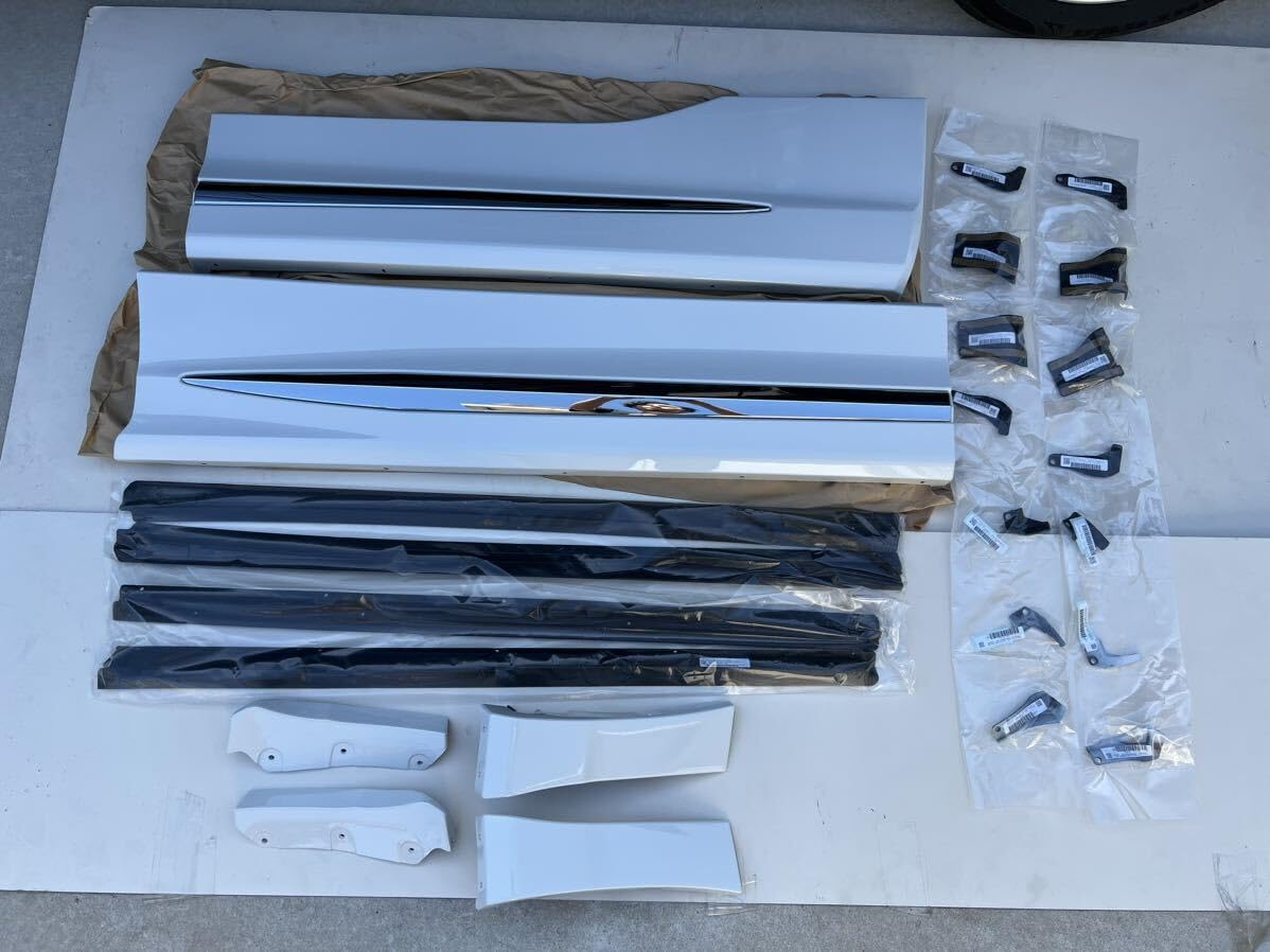 アルファード ヴェルファイア モデリスタ サイドスカート