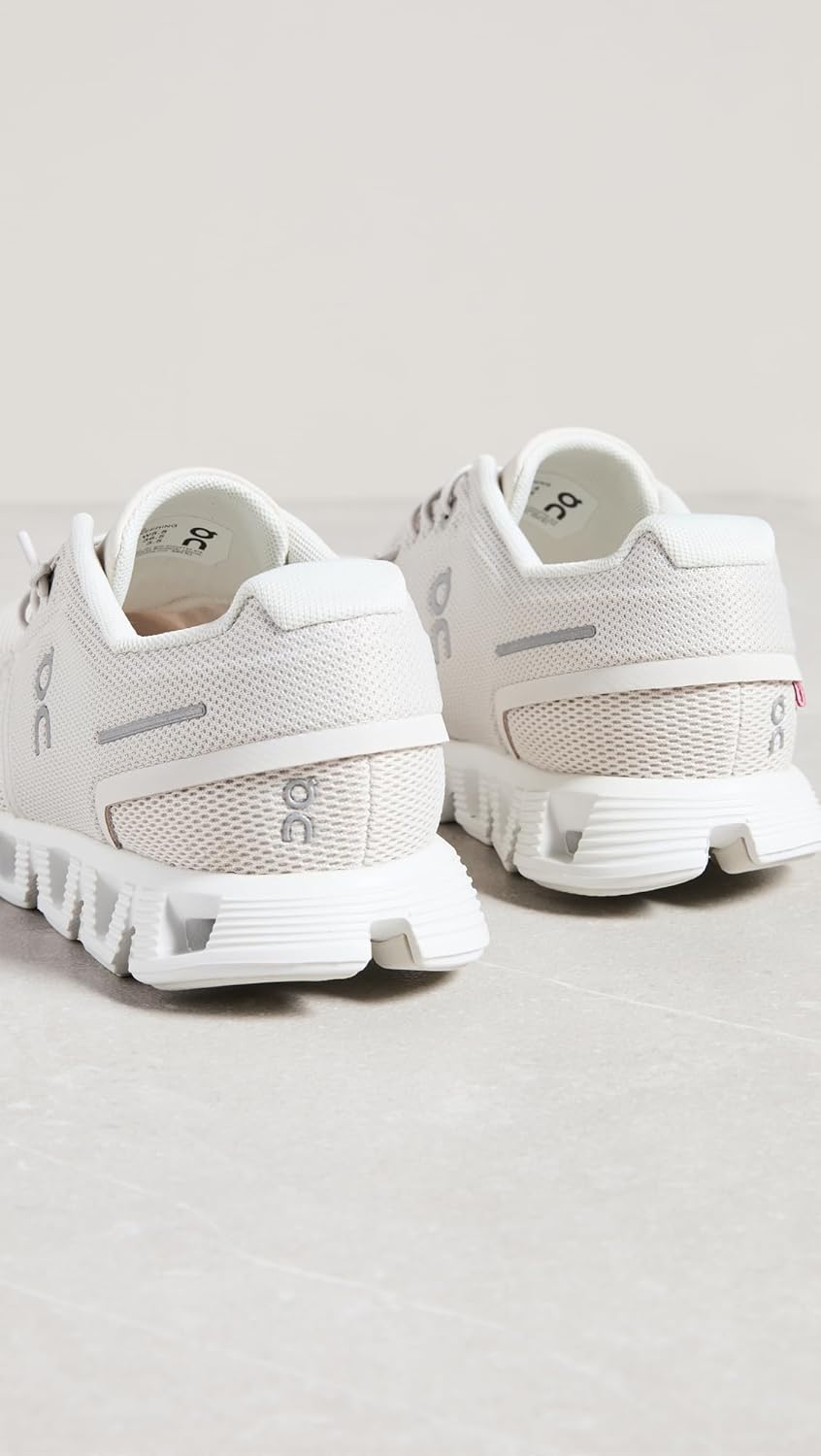 On Women's Cloud 5 Sneakers - Image 4