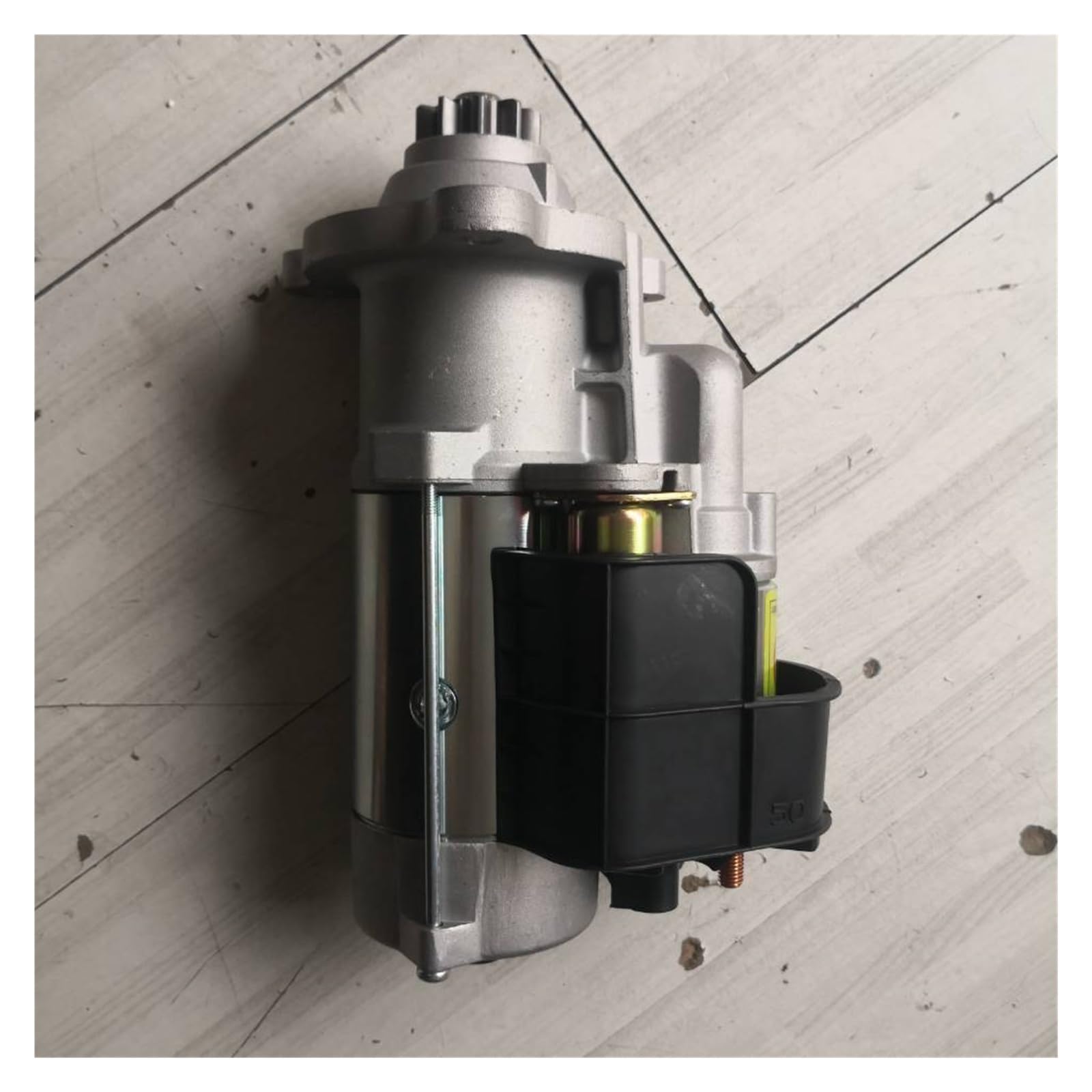 24V 5,5KW 12T CW Części zamienne do silników samochodowych Auto Starter kompatybilny z STG91394 0001241001 1447911