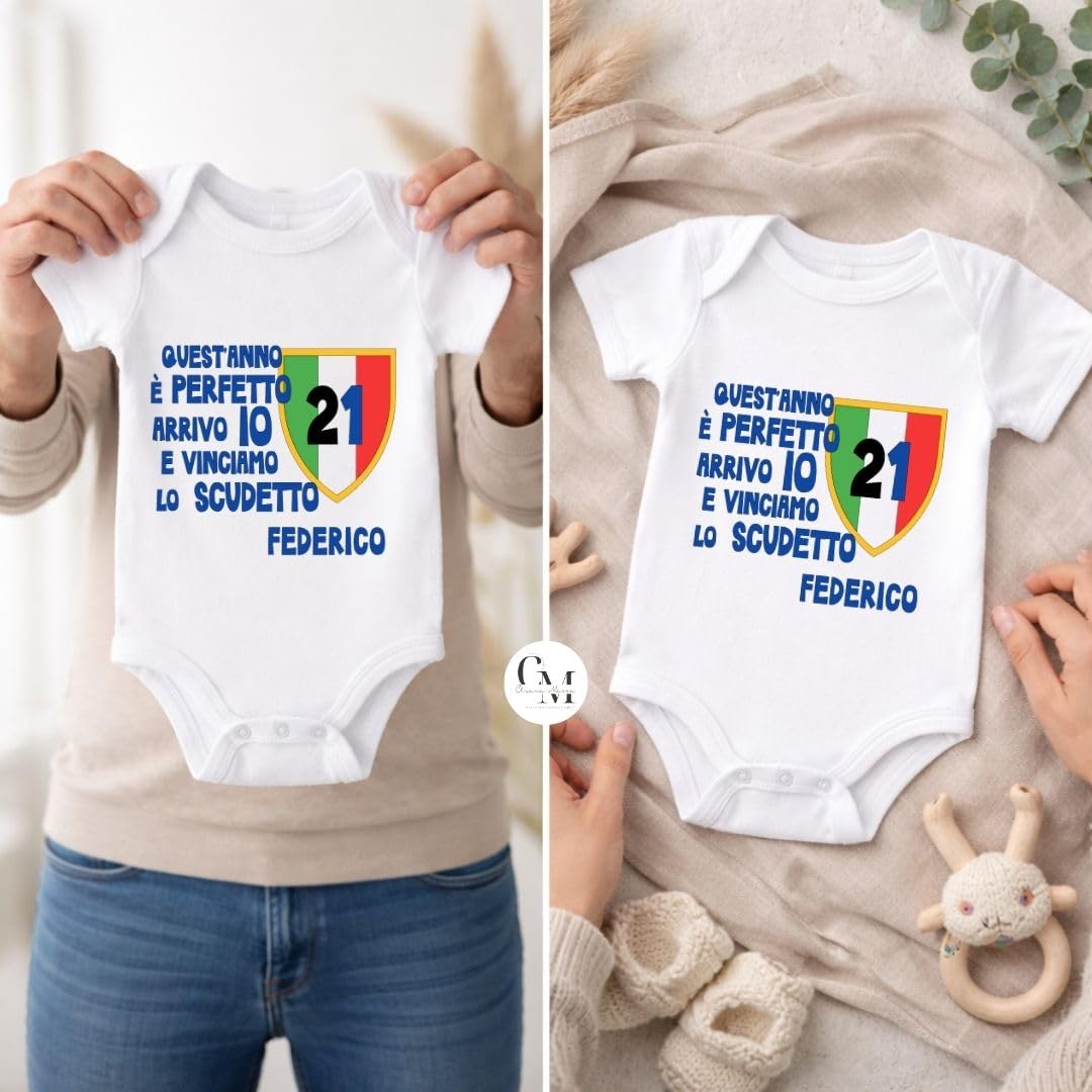 Butterfly Store Body Neonato Inter Campione d’Italia Personalizzato con Nome – Body Scudetto Inter per Piccolo Tifoso Interista, 100% Cotone, Regalo Nascita Calcio