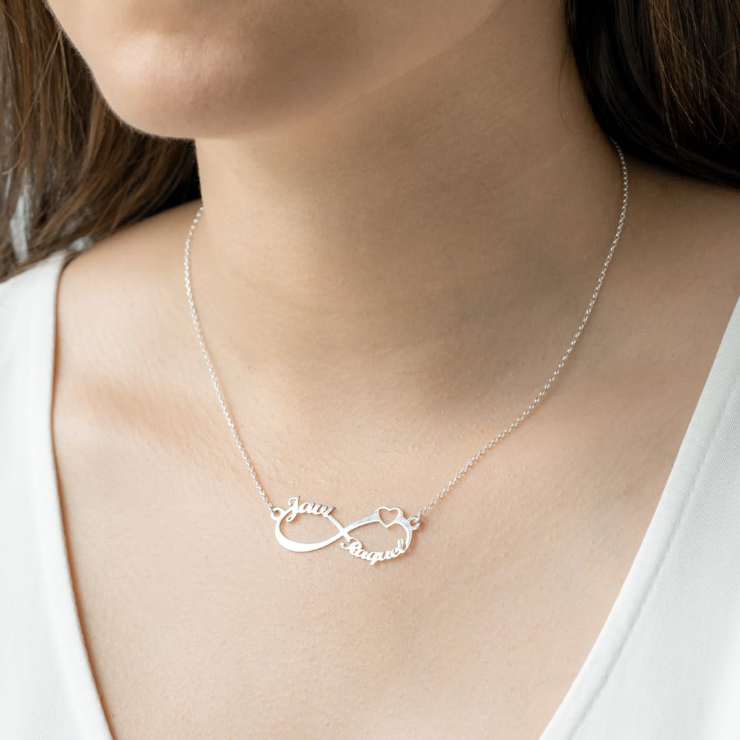 Collar Infinito Personalizado en Plata de Ley 925 con Corazón y Nombres personalizable para regalar con cadena Rolo de 40 cm + Alargador.