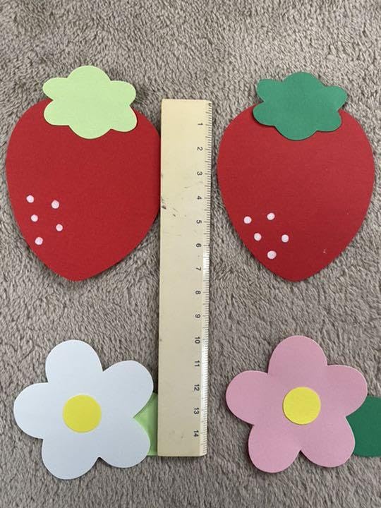 いちご壁面飾り／立体いちご５個／春壁面／壁面飾り いちご壁面飾り／立体いちご5個／春壁面／壁面飾り - メルカリ