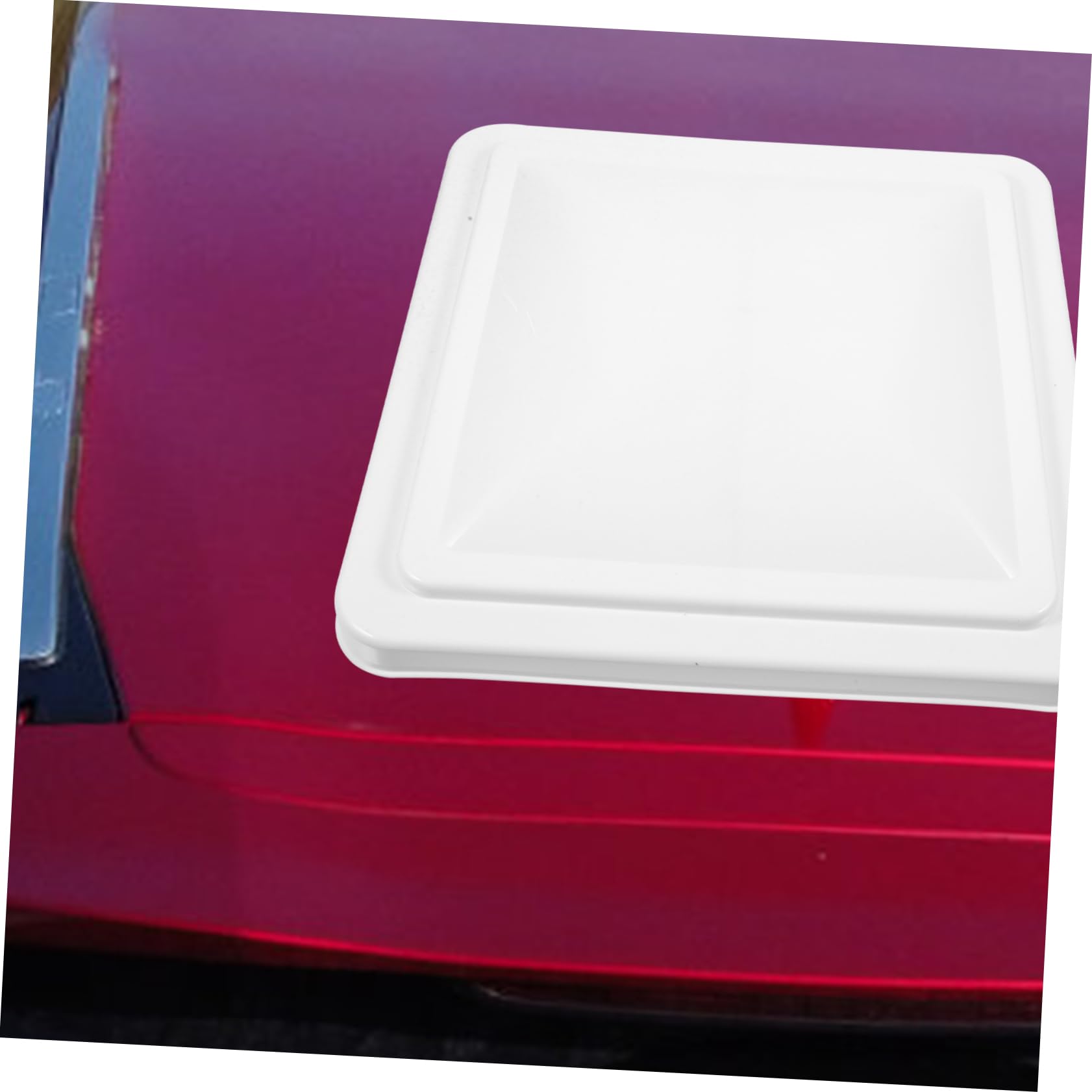 Copertura da 14x14 Pollici in Plastica per Ventilazione Camper Bianca Design Moderno e Funzionale e Funzionale Isolamento Termico Efficiente per Tetto e Bagno del Camper