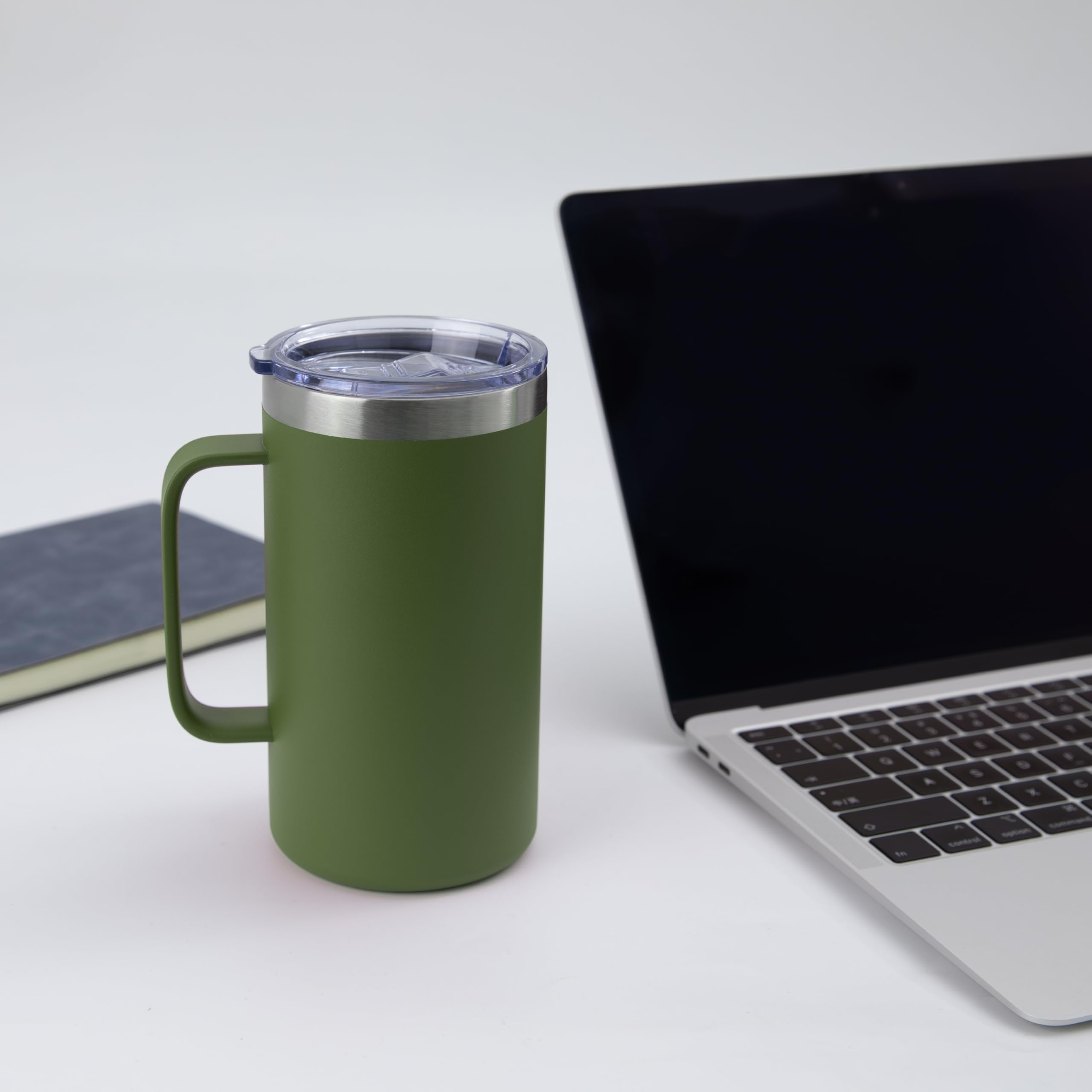 DOMICARE Taza de café de acero inoxidable de 24 onzas con asa y tapa, taza de viaje con asa, vaso de café al vacío de doble pared, taza aislada reutilizable, verde militar, paquete de 4