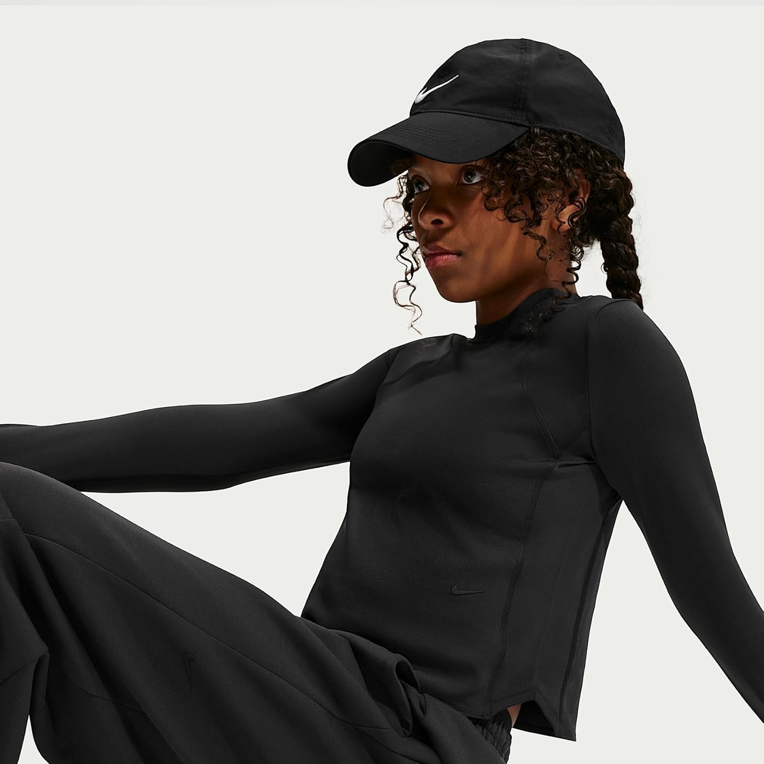 Nike MAVN Girls' Dri-FIT Ribbed Long-Sleeve Top (Black/Black/Black)