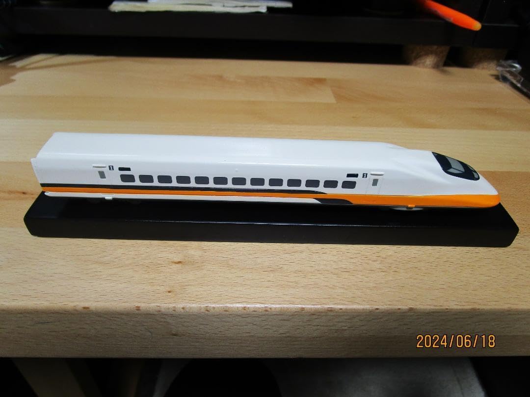 臺灣新幹線 臺灣南北高速鐵路700T型列車模型