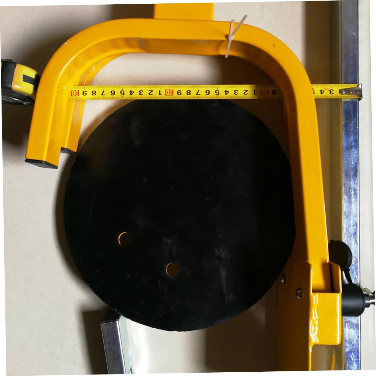 Heavy-Duty Car Wheel Clamp Anti-Theft Lock with Cover Safety Security Device for Vehicle Protection Portable Yellow Car Safety Lock