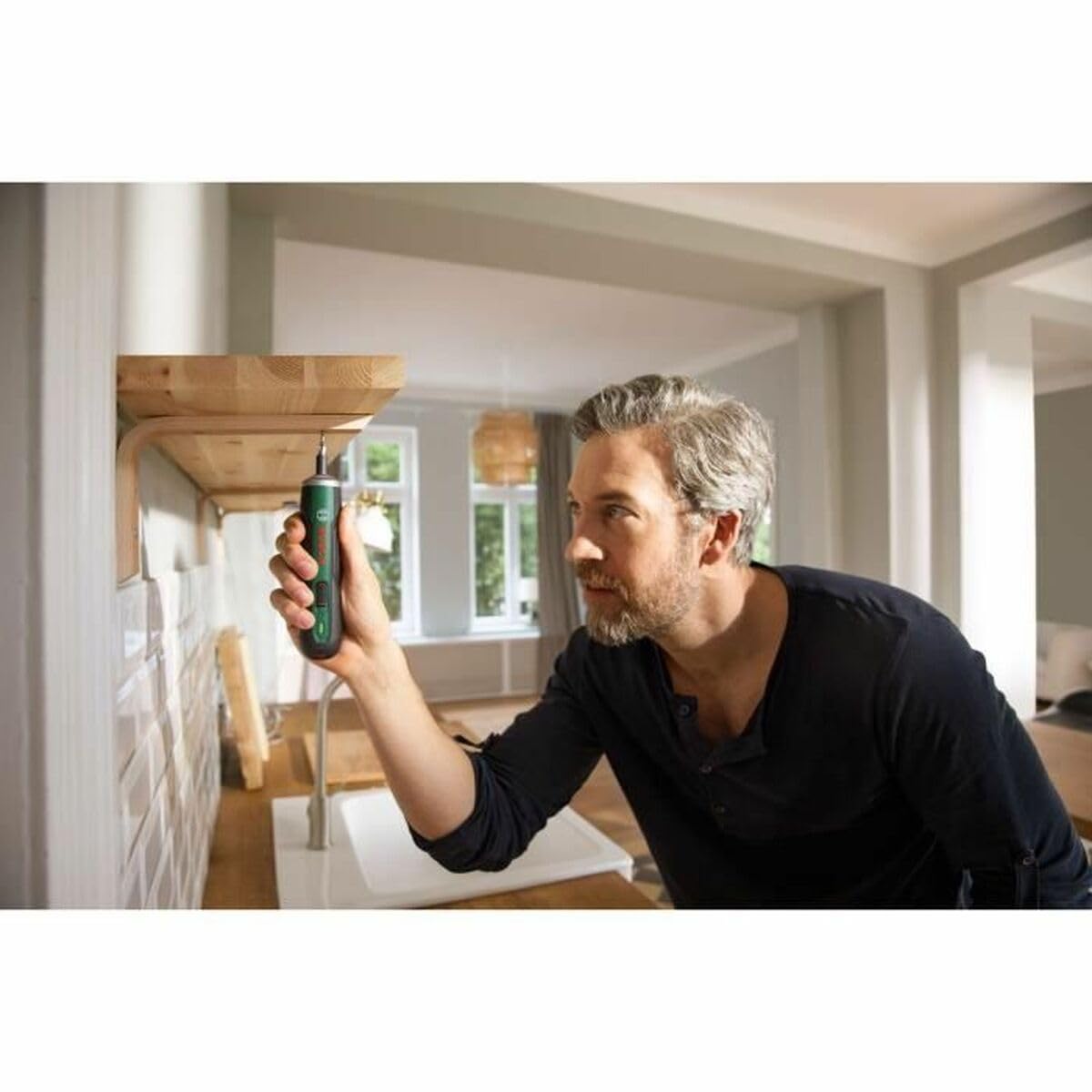 Bosch atornillador a batería PushDrive (3,6 V, 32 puntas de atornillar, caja de almacenamiento)