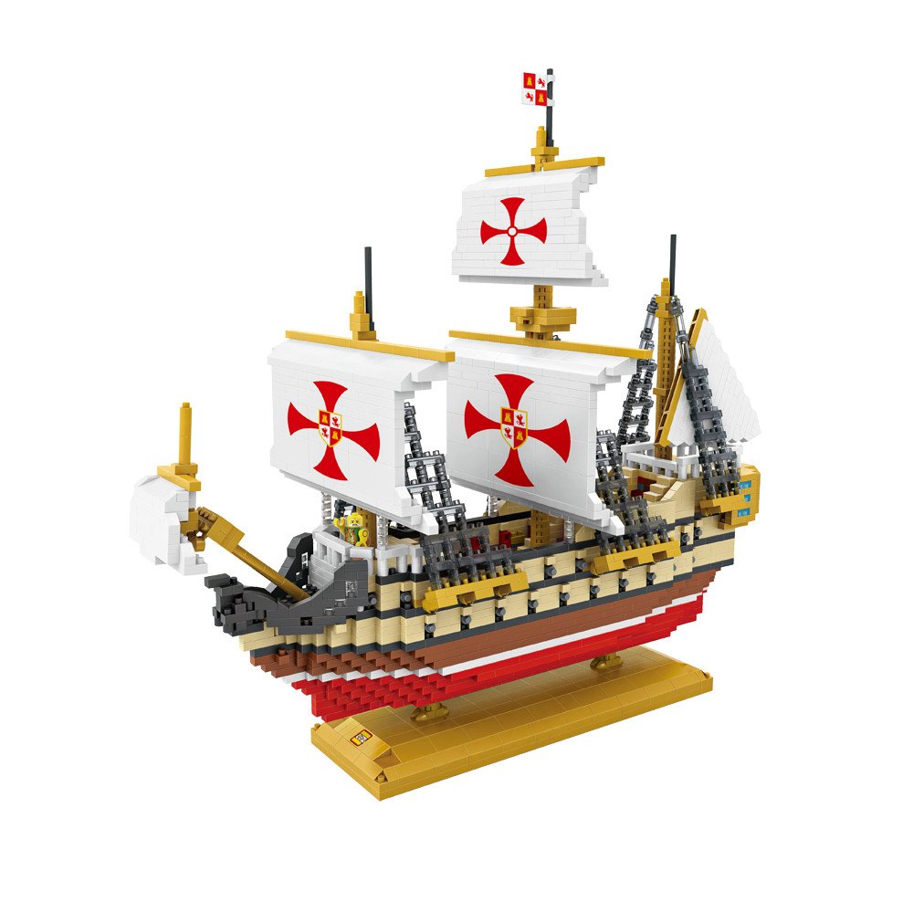 Assembled LOZ 9048 Nanoblock Santa María Ship model with dimensions