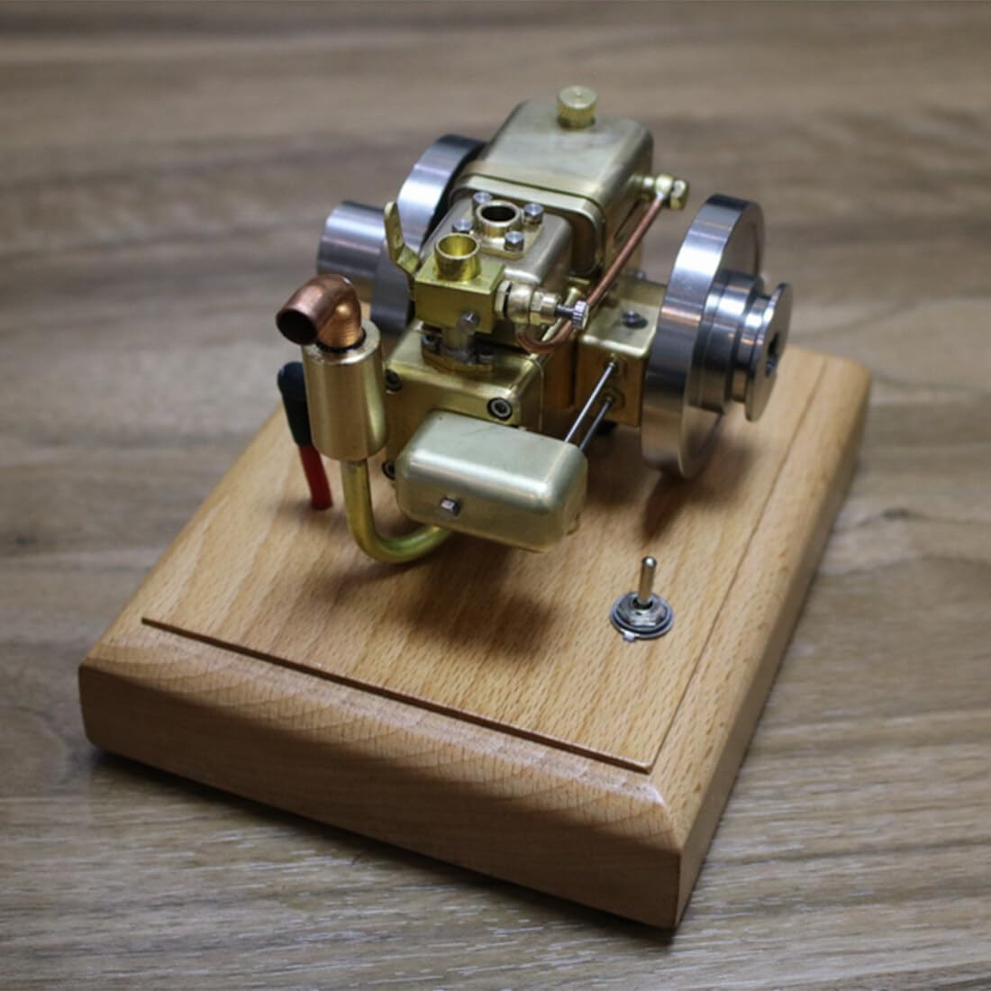 Kisss Juego de construcción de motor, 1,6 cc, mini motor de gasolina de cuatro tiempos, modelo de motor de combustión refrigerado por agua, modelo de motor, juego de construcción de metal, regalo de