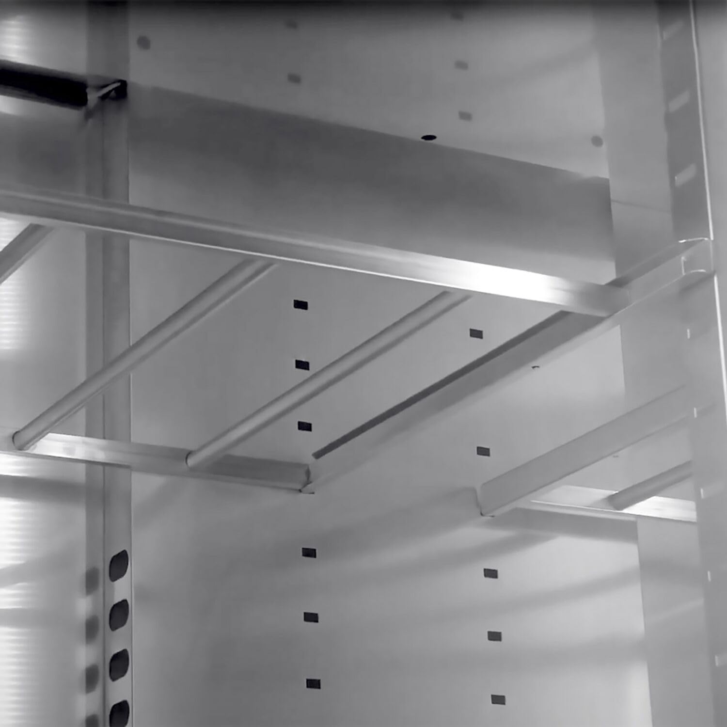 GGM Gastro Dry Aging Fleischreifeschrank 600mm 340L | Hygienischer Edelstahl-Innenraum, präzise Touch-Steuerung, regulierbares Klima, abschließbare Glastür, automatische Abtauung