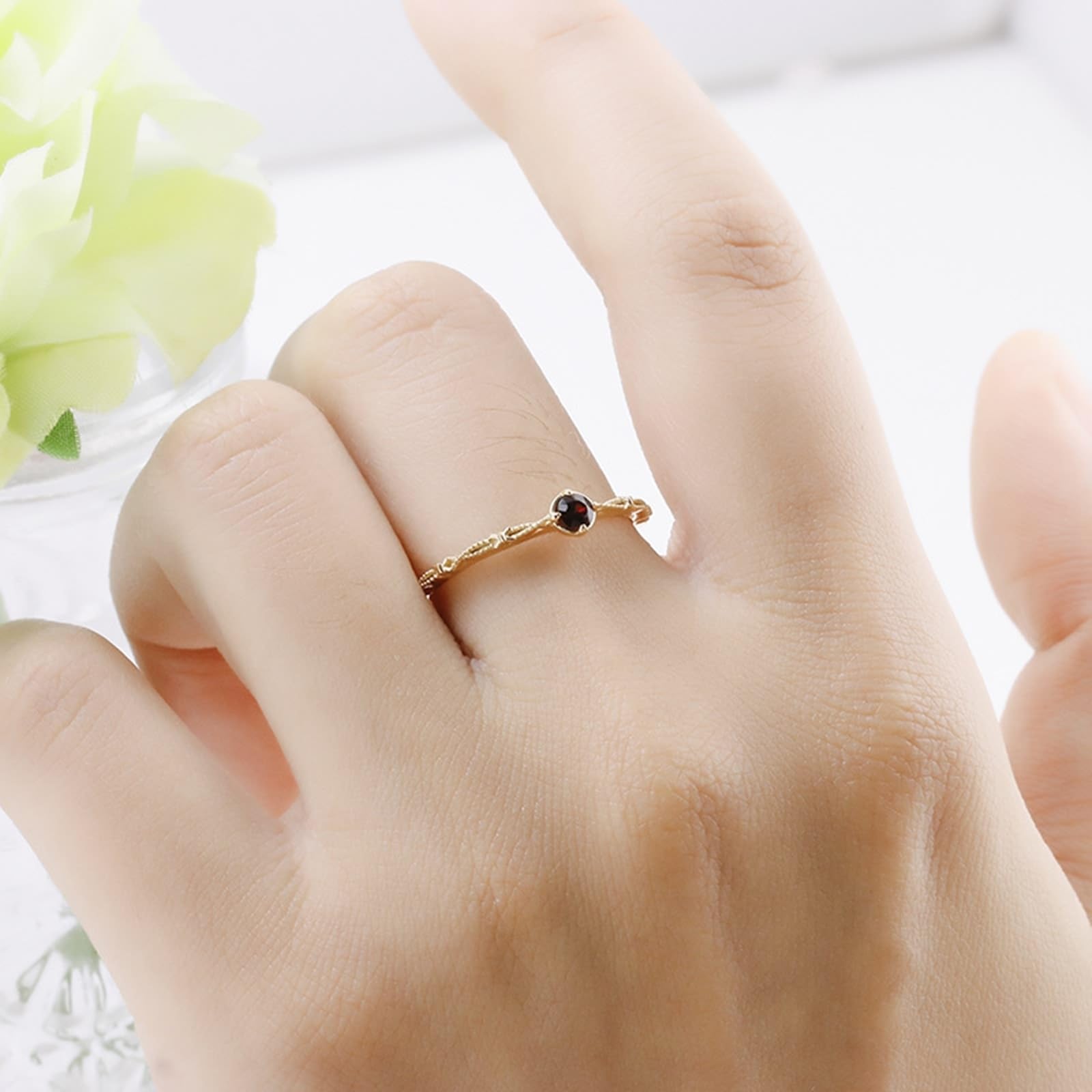 Anello di fidanzamento in vero oro giallo 9 K/14 K/18 K con rubino rosso, forma classica