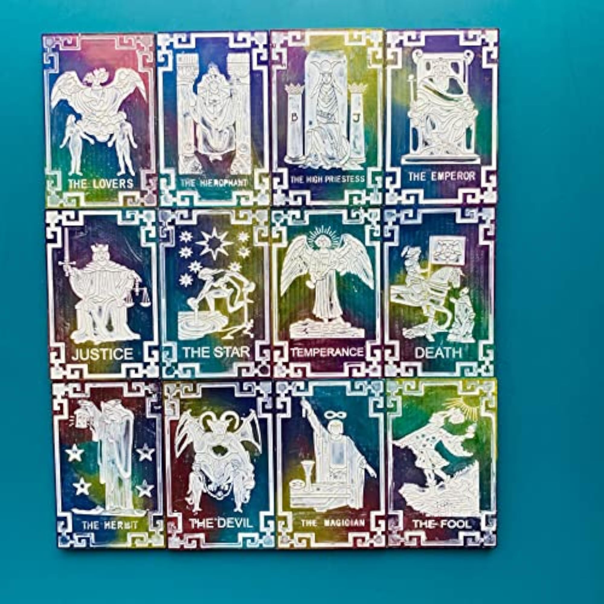 DIY UV Epoxy Resin Mould for Crafting Projects
