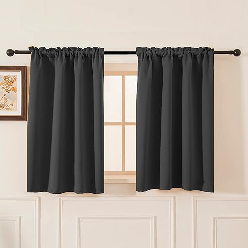 Pickluc Cortinas de cocina de 36 pulgadas de largo, 2 paneles, cortinas opacas con bolsillo para barra, cortina corta negra para ventana pequeña, 42