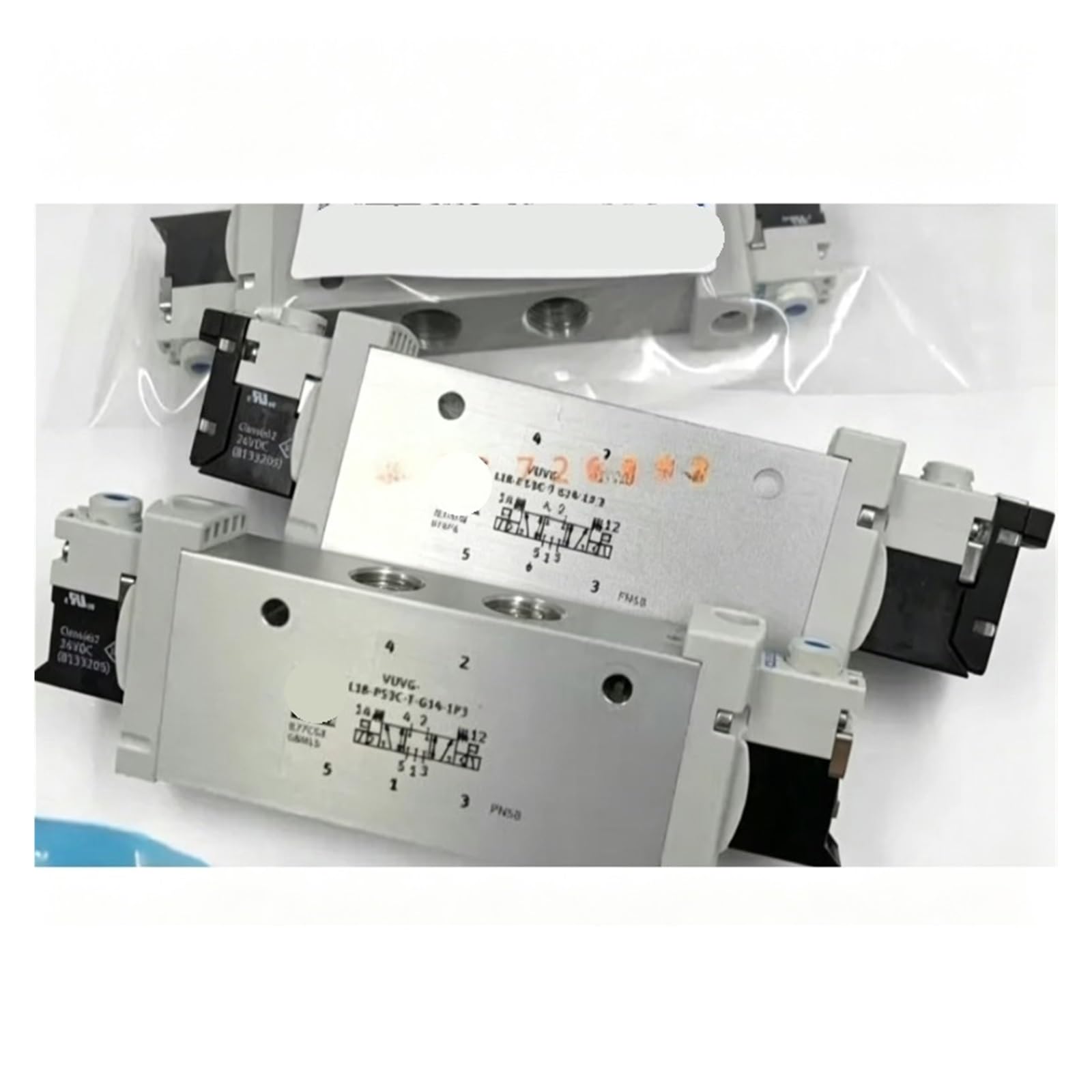 CJKXPZMH 1pcs Solenoid Valve VUVG-B18-B52-ZT-F-1P3 574451 VUVG-B18-P53C-ZT-F-1P3 574452 VUVG-L18-M52-MZT-G14-1P3 574438(574452)