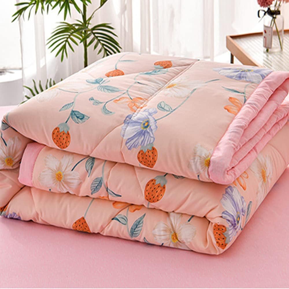 Hiseng Solid Color Quilt Double Single King Size Bed Comforter, Cosy Lightweight Coverless Duvet Quilt for All Seasons, Machine Washable (Strawberry,100x150cm)