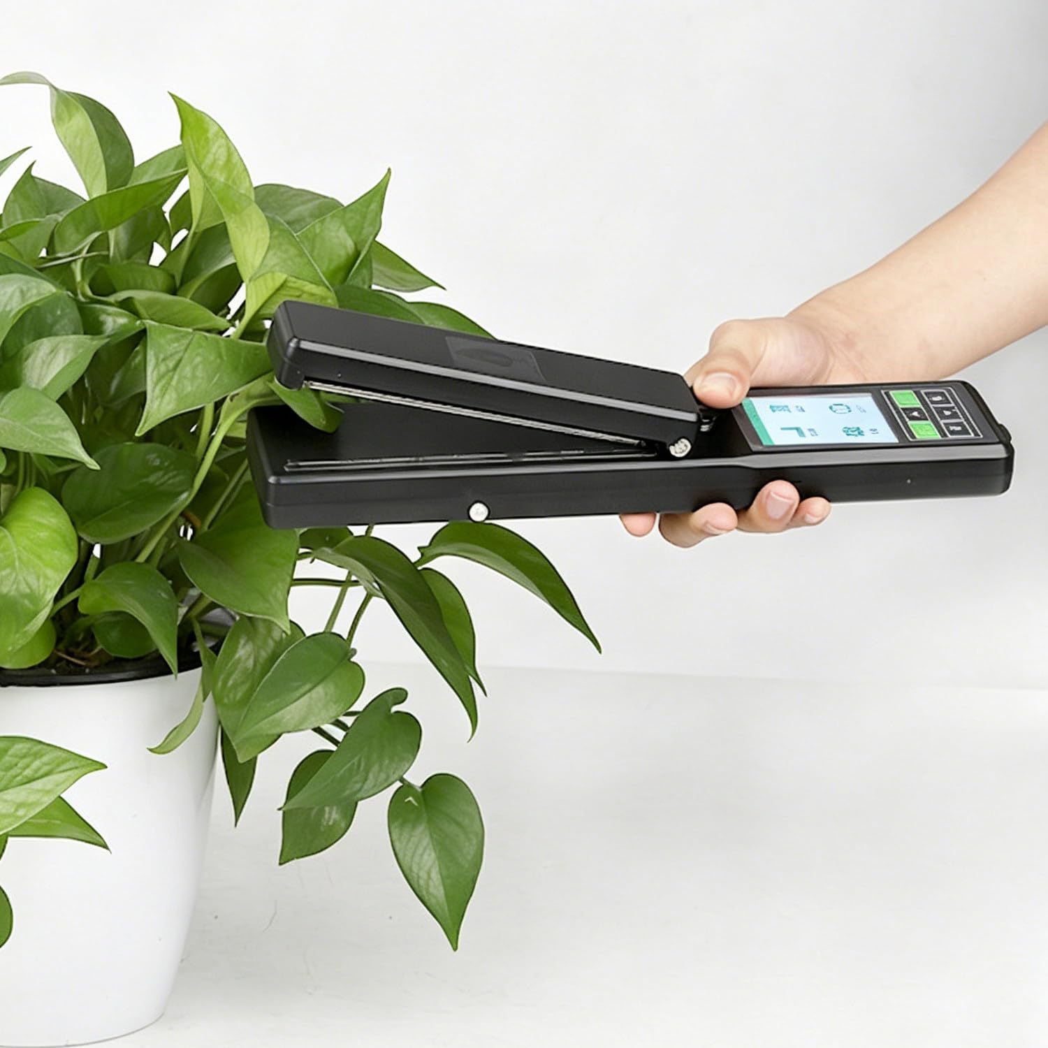 CelyToe GPS Integrated Handheld Leaf Area Meter High Accuracy Non-Destructive Leaf Analyzer for Agricultural Forestry Horticulture and Scientific Research 220V