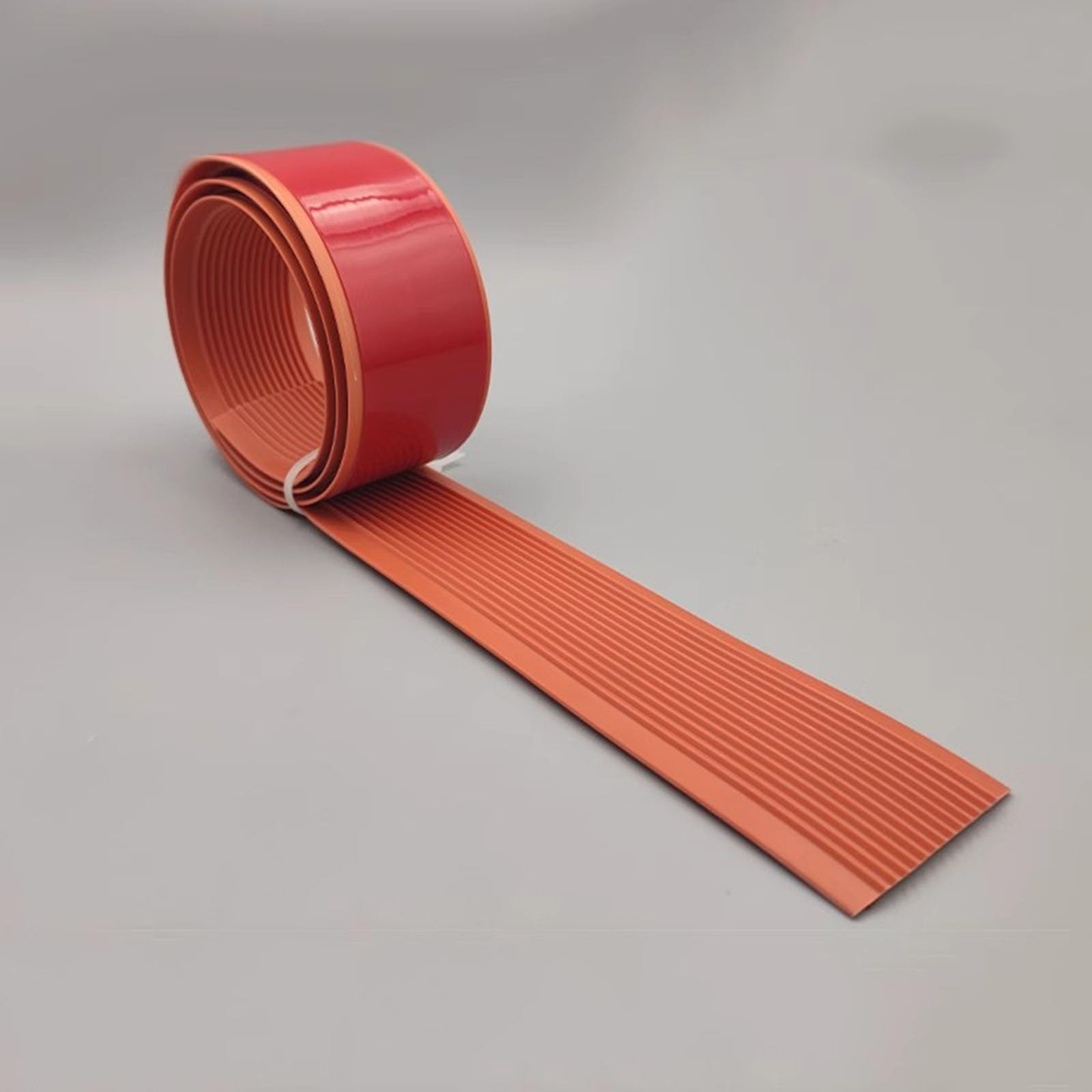 Striscia Antiscivolo per Scale, 10 M di Striscia di Pressione per Gradini in PVC Striscia Antiscivolo Autoadesiva per La Casa Striscia di Protezione degli Angoli dei Gradini(Orange Red,6cmx10m)