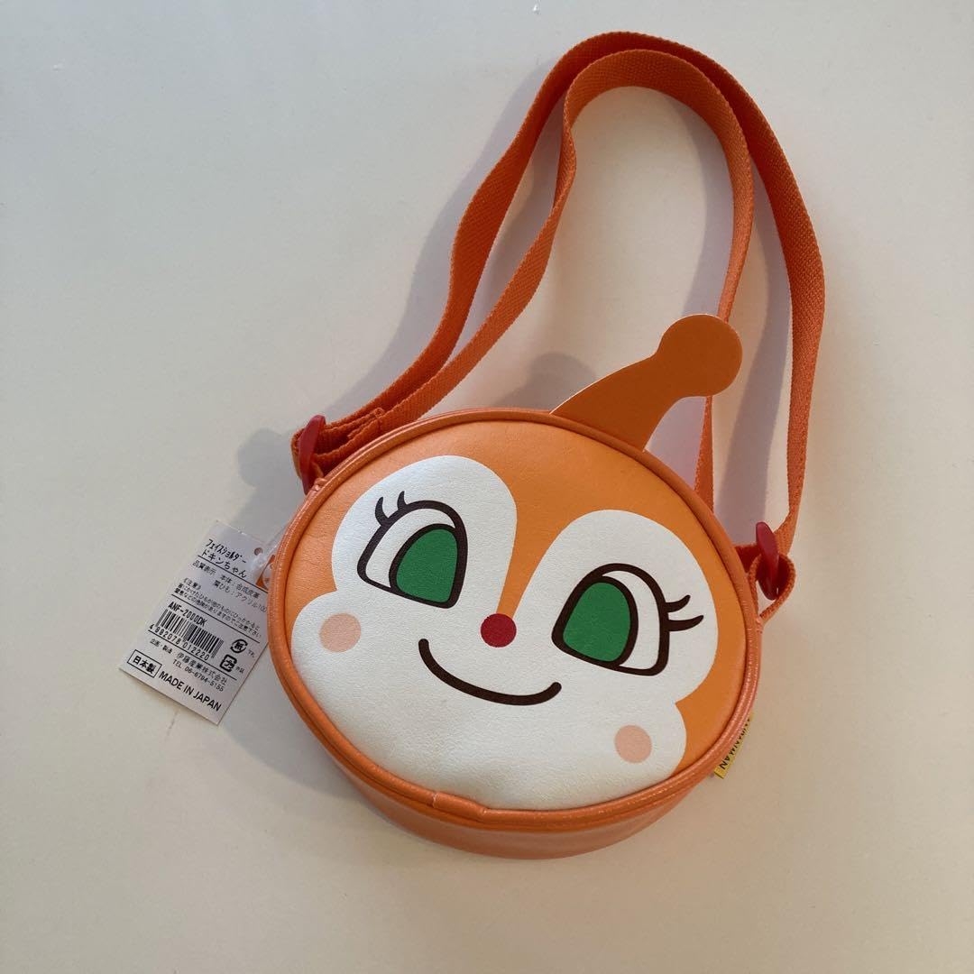 Amazon.co.jp: ドキンちゃん ポシェット : ファッション
