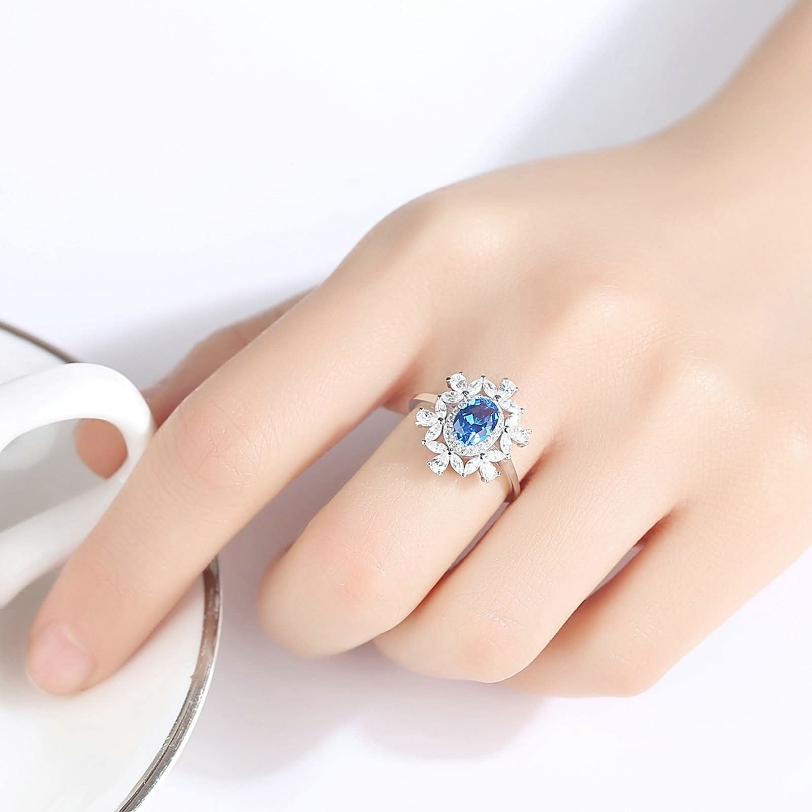 Verlobungsring für Damen, Ringe für Damen, Sterlingsilber, Blumen-Design, Saphir, weißer Zirkonia