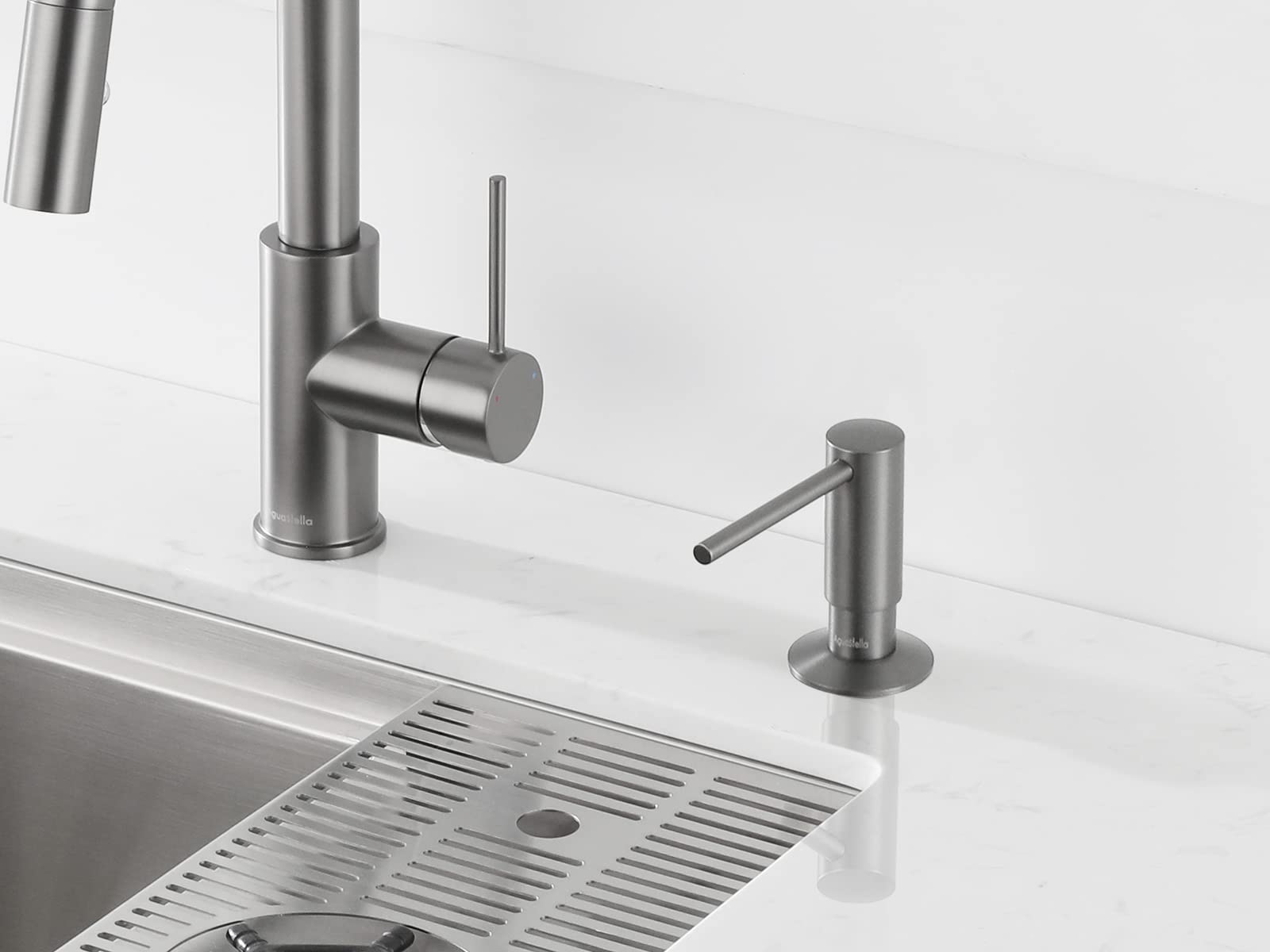 AguaStella ASF026GS Bulit en dispensador gris inoxidable para fregadero de cocina con bomba de encimera de botella de jabón