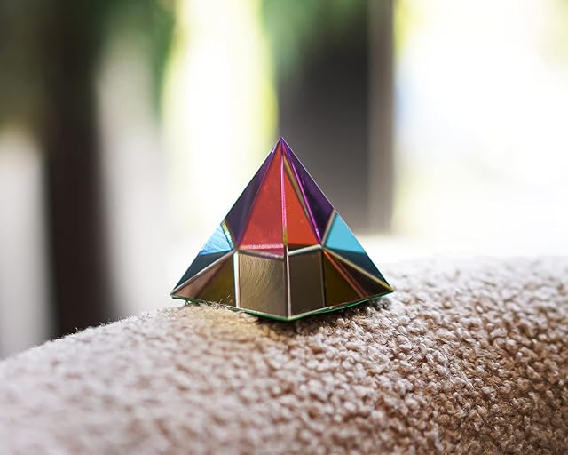 H&D HYALINE & DORA 2 inch Crystal Iridescent Pyramid Paperweight With Gift Box,Rainbow Colors Glass Ornaments Table Decor