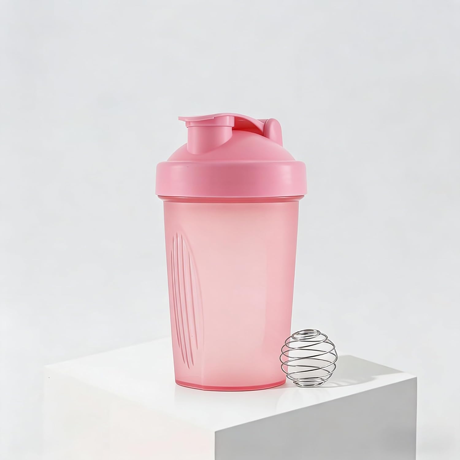 1 pcs Protein Shaker Bottle with Mixing Ball, 13.5oz Leakproof Gym Shaker Cup for Fitness & Meal Prep (pink)