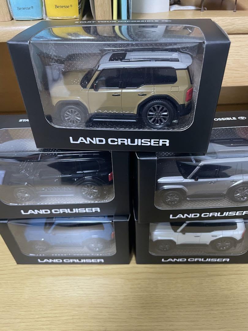 Amazon.co.jp: トヨタ ランドクルーザー250 ミニカー セット : おもちゃ