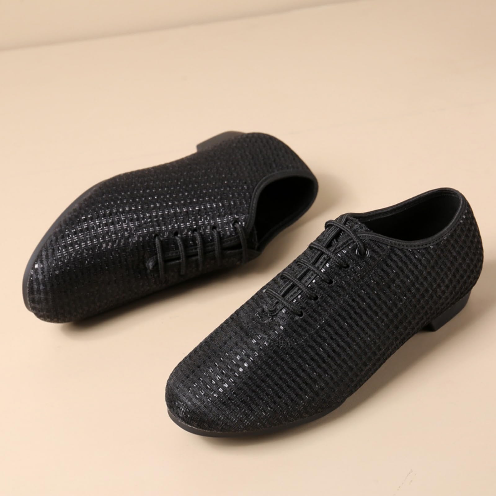Damskie buty do tańca latynoamerykańskiego gumowe z pełną podeszwą siateczkowe do tańca towarzyskiego nowoczesne do salsy i tanga, sznurowane trampki
