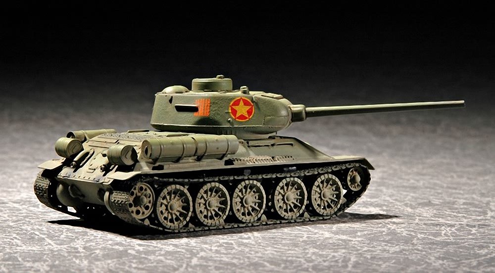Trumpeter 1: 72 - T-34/85 Soviet Tank (Mod.1944)