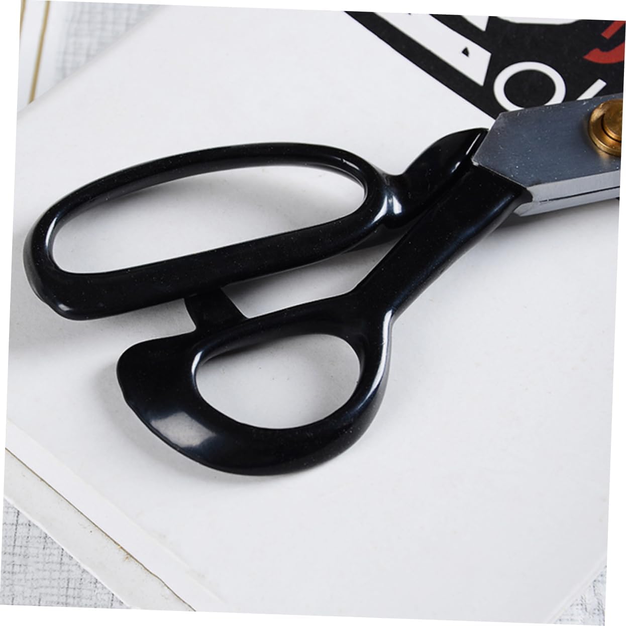 Professional Tailor Scissors 9 Inches Heavy Duty Metal Dressmaking Shears for Fabric Cutting Sewing Accessories for Home and Craft Use