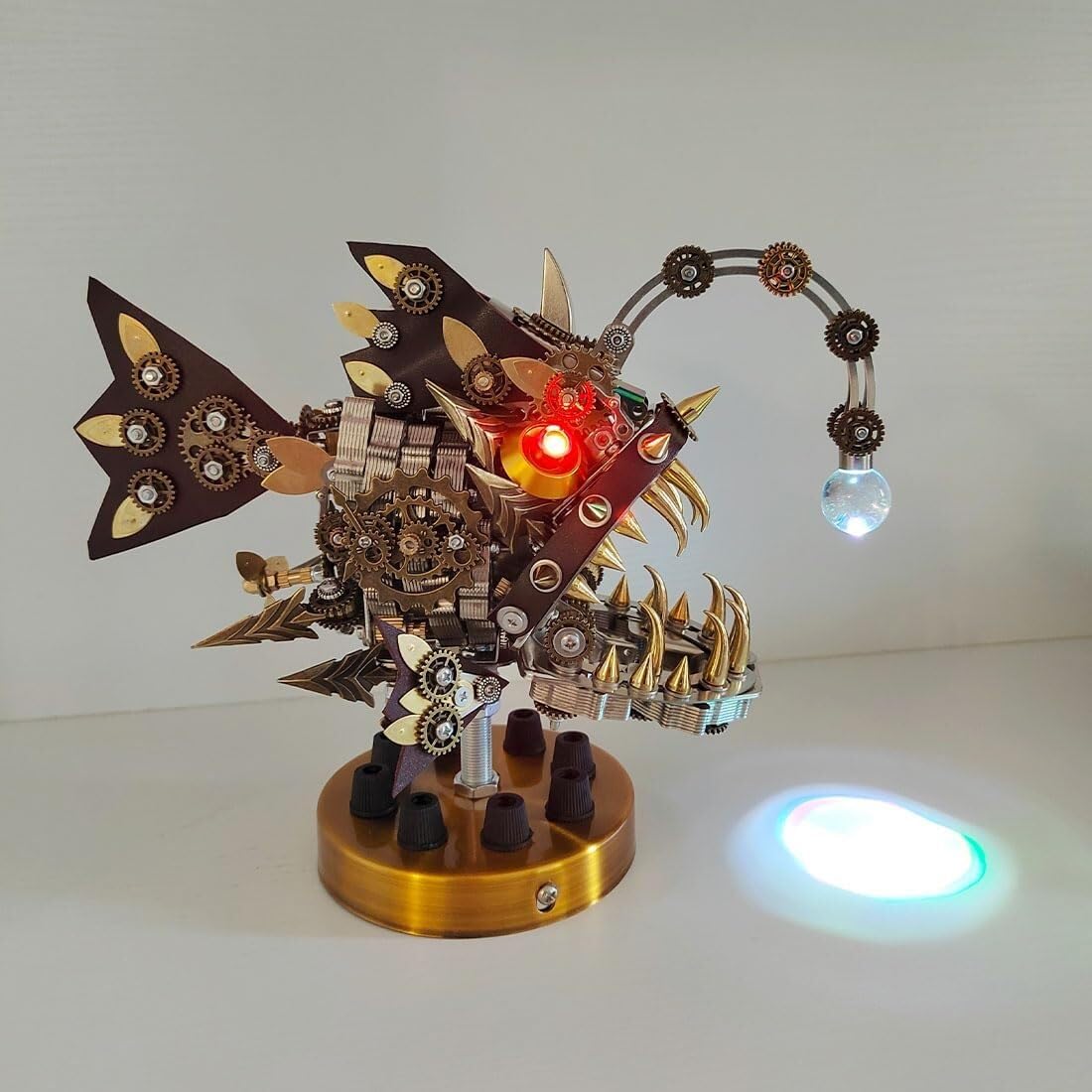 Kit fai da te puzzle 3D in metallo a forma di pesce con luci a LED - Puzzle for adulti da 700 pezzi for decorazioni for la casa e regali di Natale