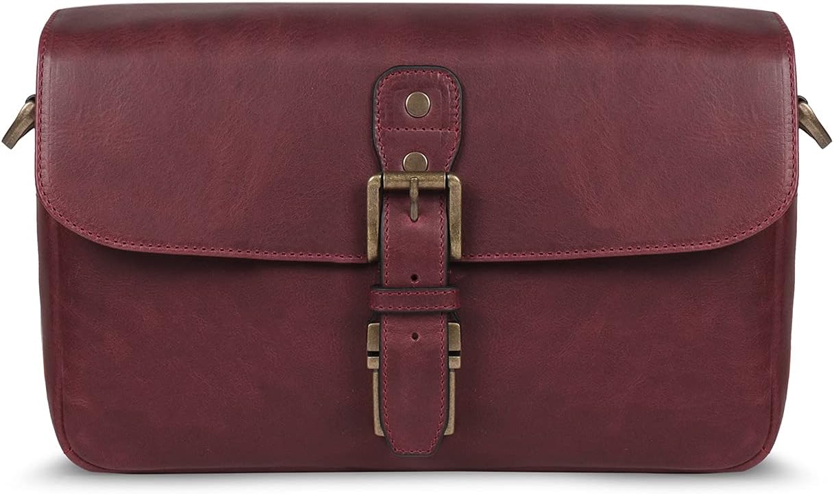 MegaGear Torres Genuine Leather Camera Messenger Bag for Mirrorless, Instant and DSLR Cameras - Image 2