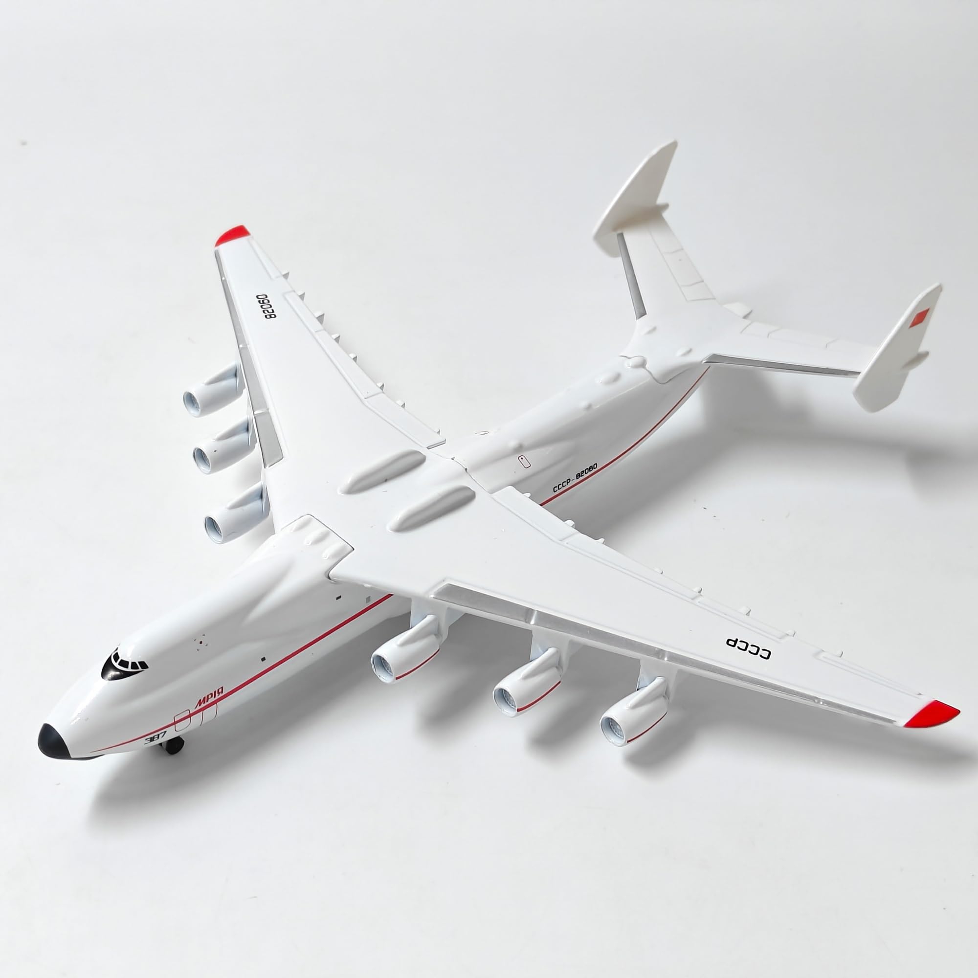aerei a reazione Modello Pressofuso In Scala 1:400 Dell'aereo Da Trasporto AN-225 Con Ruote 20 Cm regali per piloti