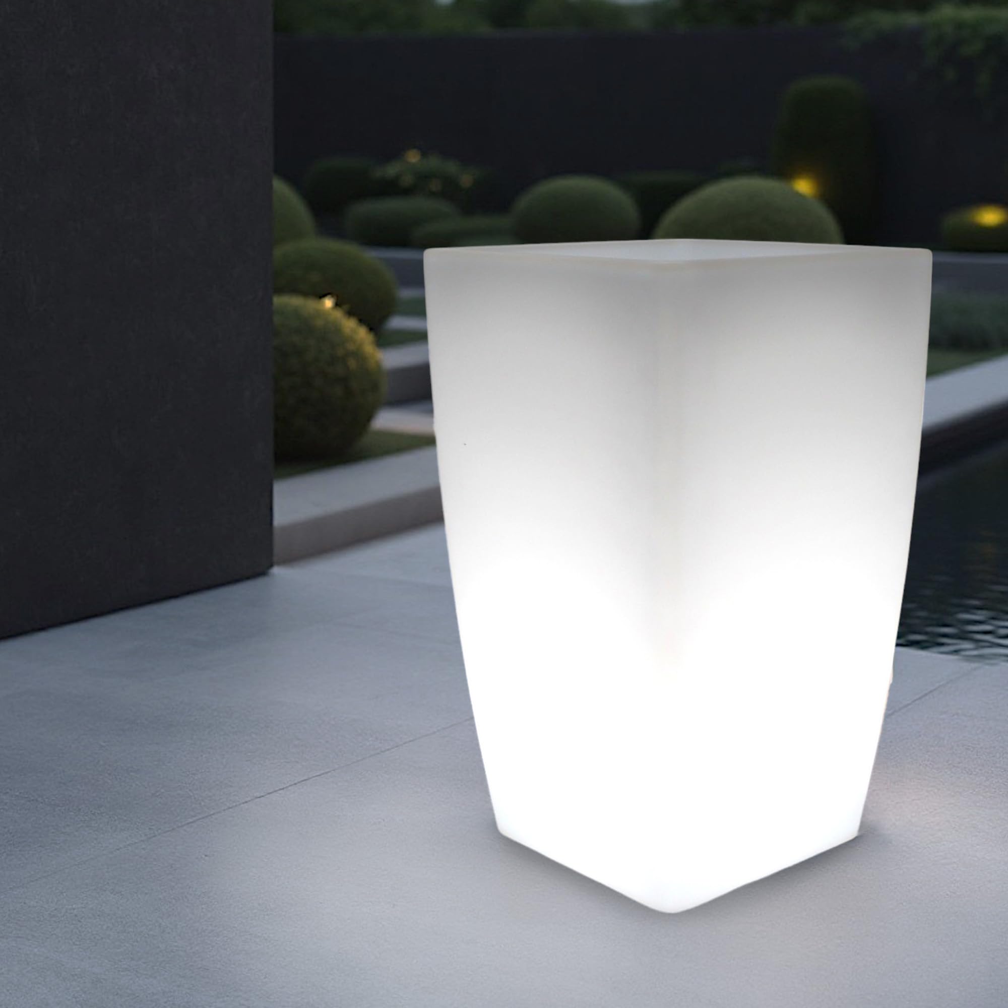 Arnusa Solar Blumenkübel 50 x 30 cm LED RGB Blumentopf Moderne Équerre Pflanzkübel Akku Gartenleuchte SolarlampeL8