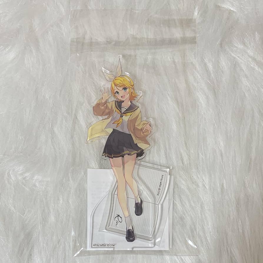 Amazon.co.jp: 鏡音リン 学生服 制服 アクリルスタンド アクスタ
