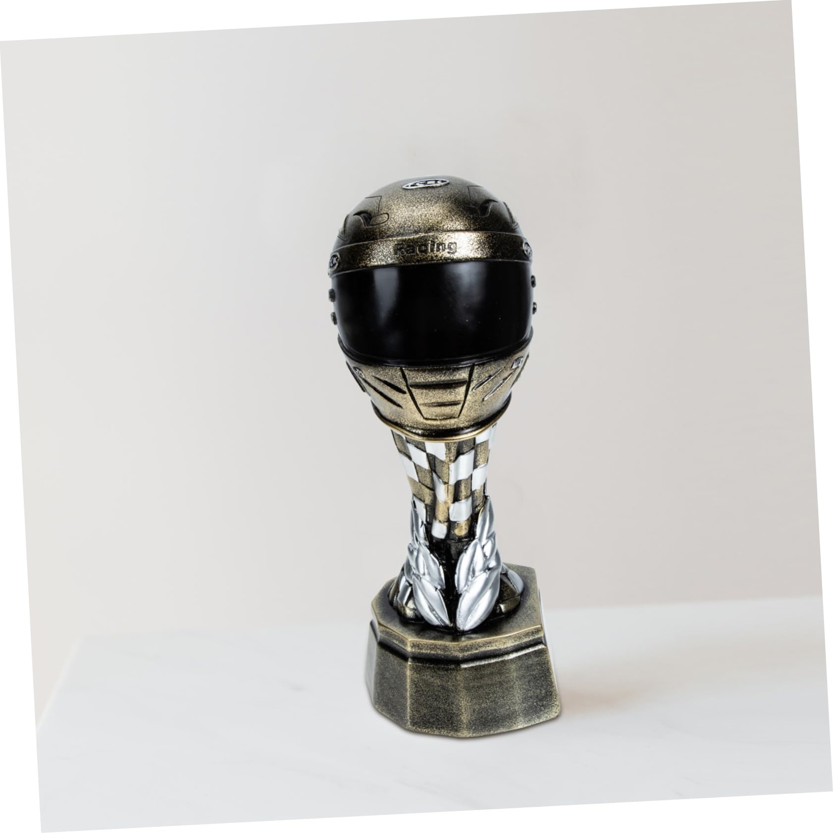 GALPADA Motorrad-Wettbewerb-siegerpokal Aus Kunstharz Helmförmiger Pokal Für Auszeichnungen Als Belohnung Für Gewinner Und Tischdeko Für Preisverleihungen