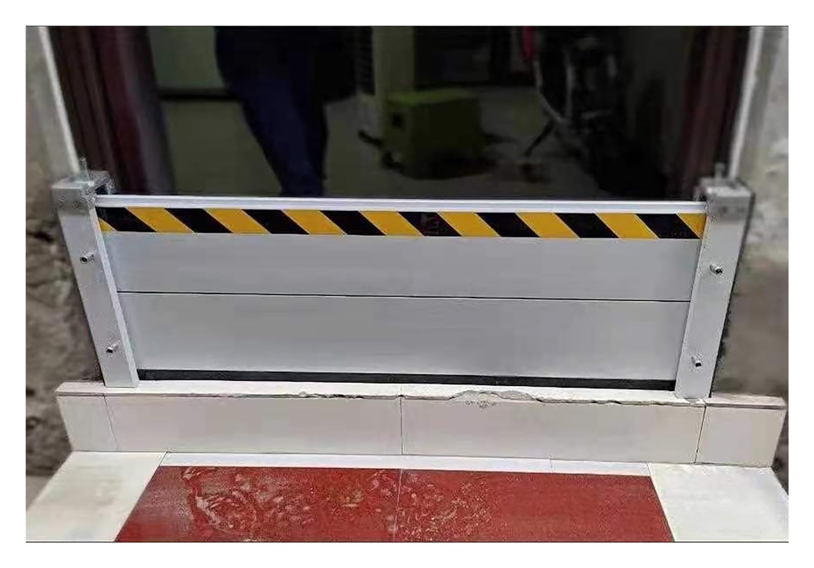 Barrière de protection contre les inondations pour sécuriser la maison et le garage